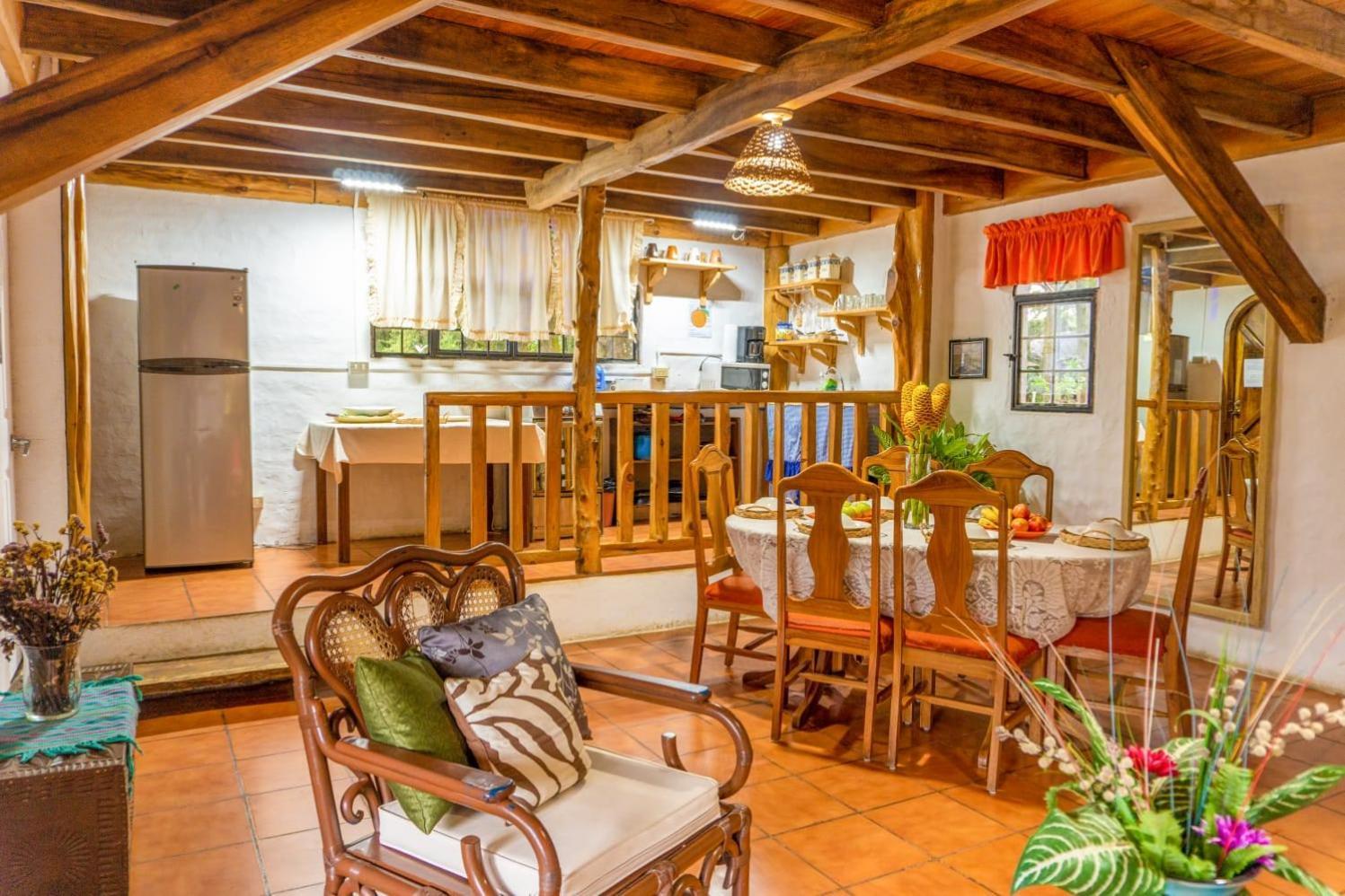 Los Naranjos Town Houses ห้อง รูปภาพ
